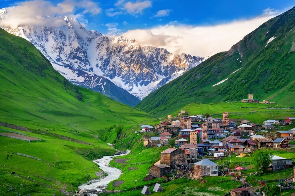 هزینه سفر به گرجستان